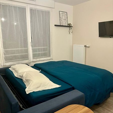 Studio Moderne Et Tout Equipe, Proche Du Rer, Paris & Aeroport D'Orly En 20 Min, Lit Bebe Sur Demande Вітрі-сюр-Сен Екстер'єр фото